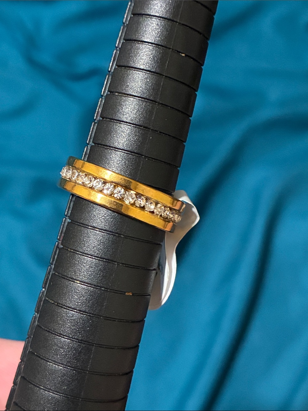 Size 9 Ring - Picture 7 of 7